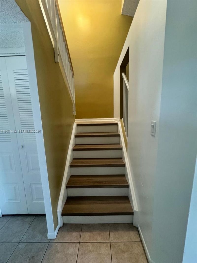 911 Coral Club Dr , Unit 911, Coral Springs, FL 33071 Photo