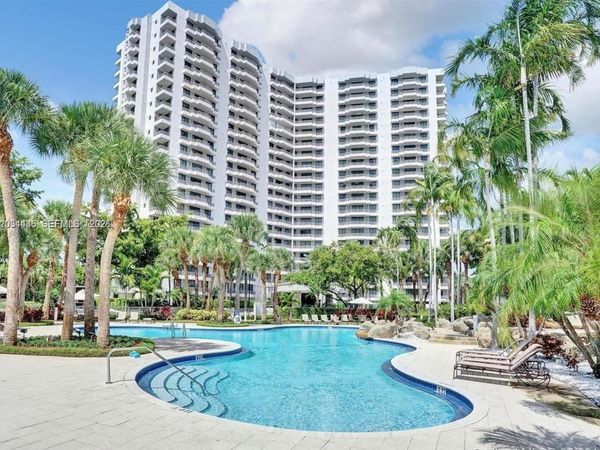 3300 NE 192nd St , Unit 1712, Aventura, FL 33180
