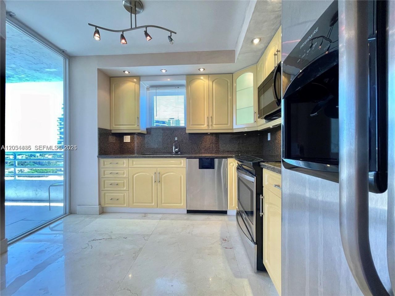 3300 NE 192nd St, Unit 1712, Aventura, FL 33180 Photo