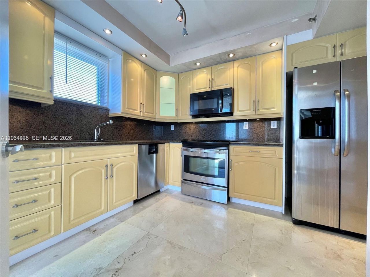 3300 NE 192nd St, Unit 1712, Aventura, FL 33180 Photo