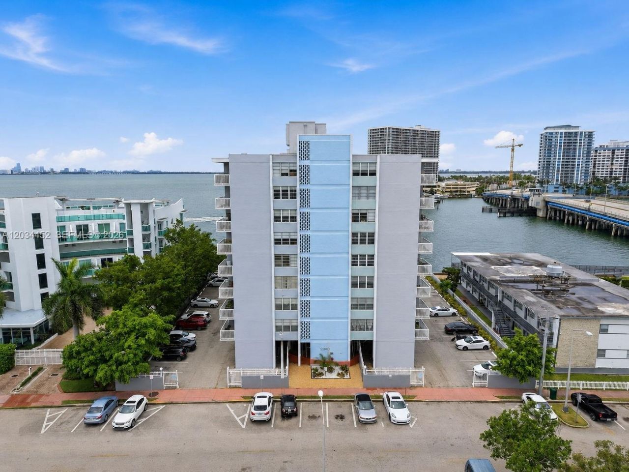 2016 Bay Dr, Unit 504, Miami Beach, FL 33141 Photo