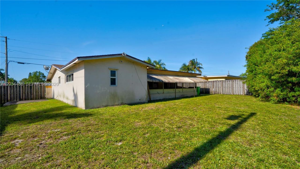 6801 NW 25th Ct, Sunrise, FL 33313 Photo