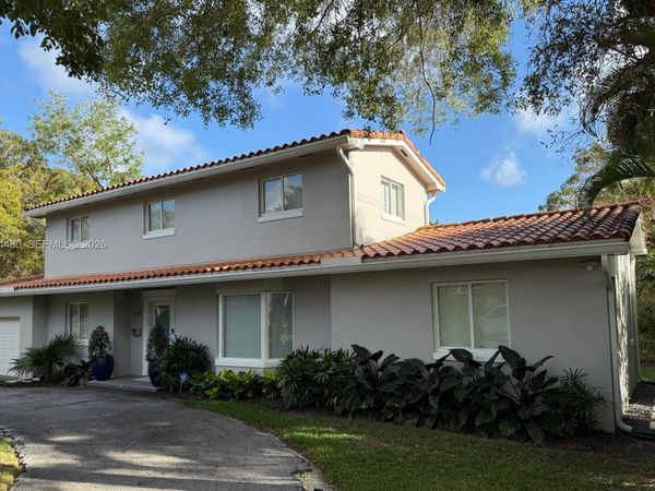 400 Miller Rd, Coral Gables, FL 33146
