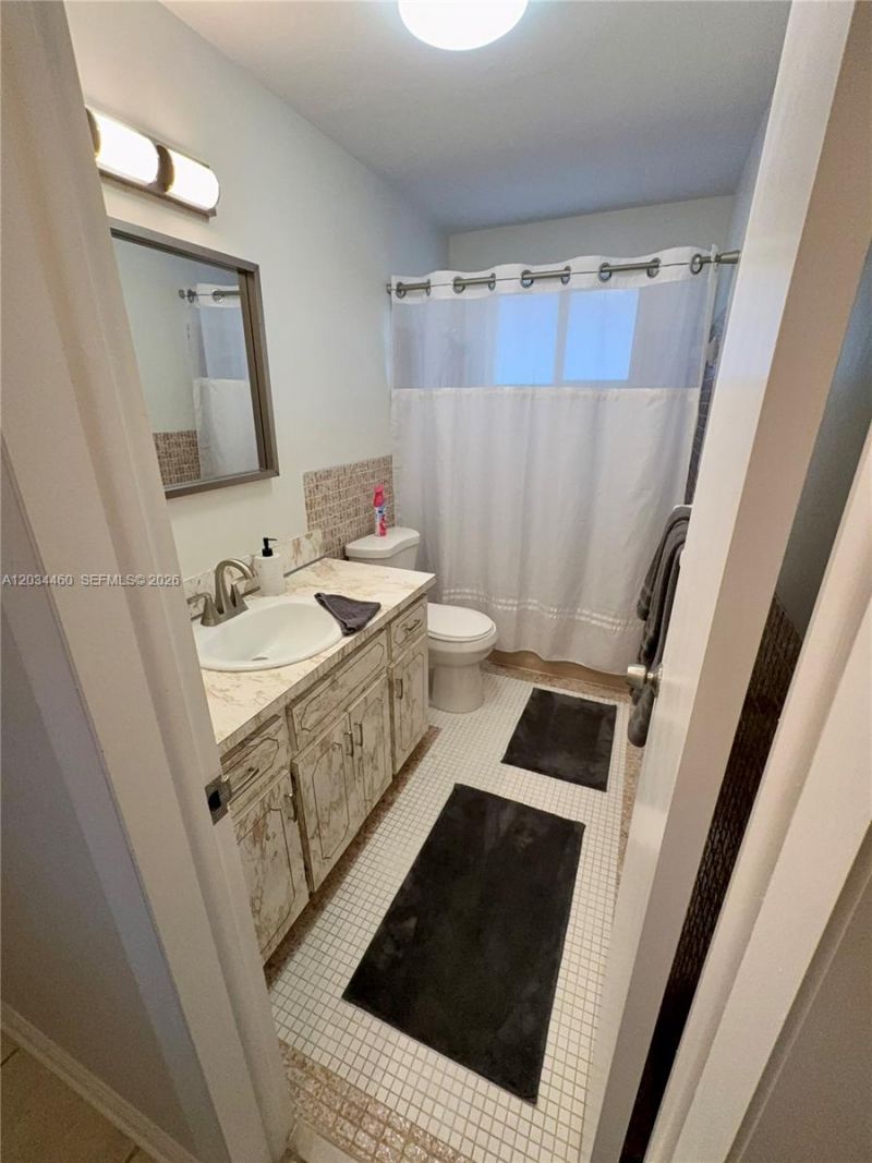 400 Miller Rd, Coral Gables, FL 33146 Photo