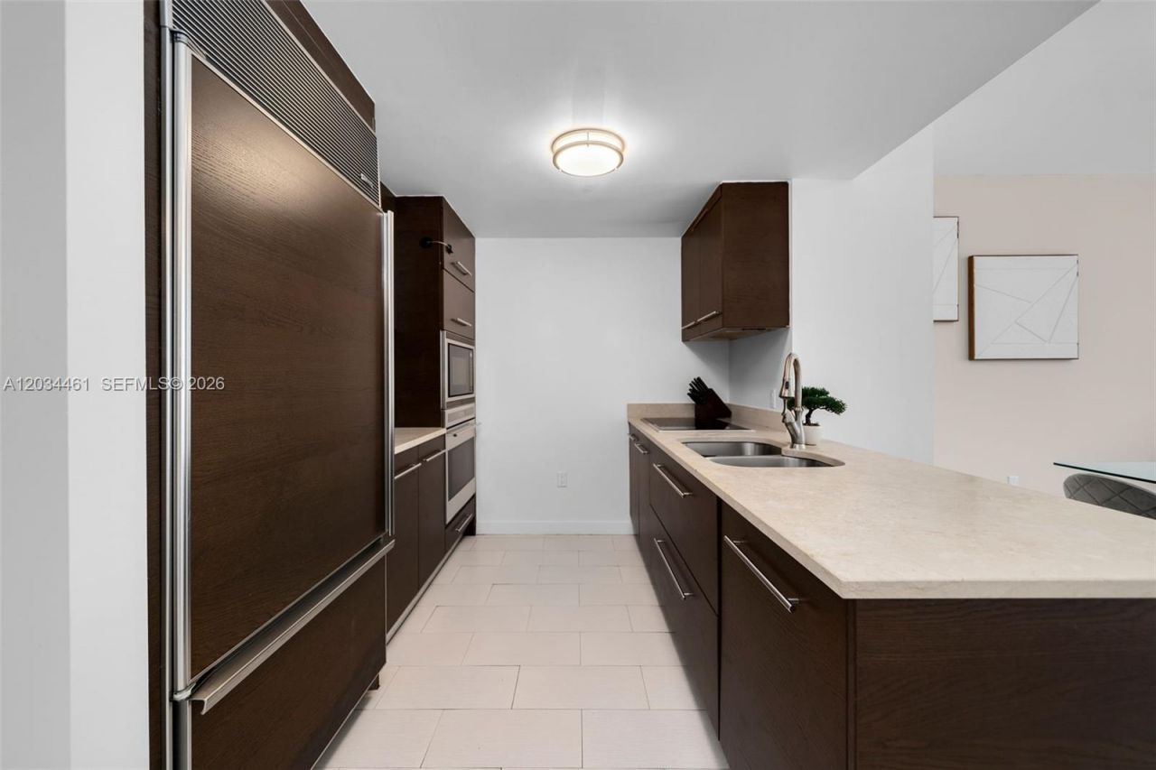 485 Brickell Ave , Unit 1709, Miami, FL 33131 Photo