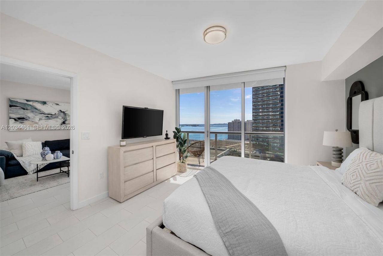 485 Brickell Ave , Unit 1709, Miami, FL 33131 Photo