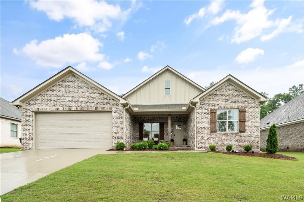 5140 Summerfield Drive E, Tuscaloosa, AL 35404 Main Photo