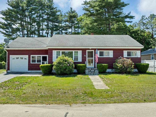 21 Acton Street, Nashua, NH 03060