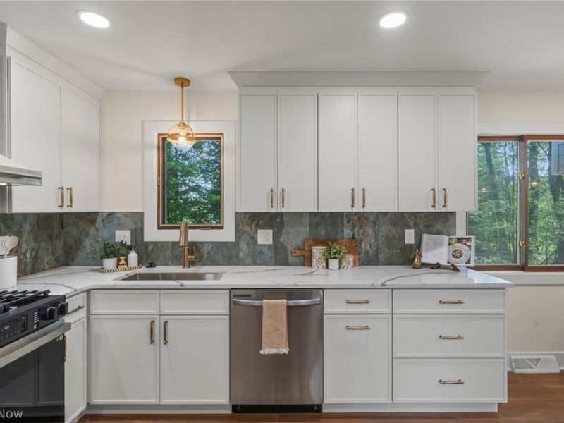 32650 Stony Brook Lane, Solon, OH 44139 Photo 21