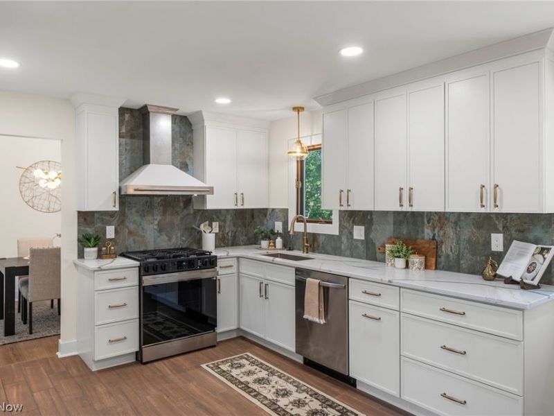32650 Stony Brook Lane, Solon, OH 44139 Photo 5