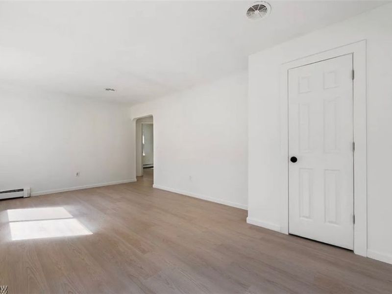 7407 Hawk Avenue, Mentor, OH 44060 Photo 4