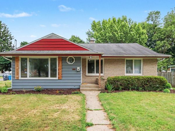 1724 Winton Avenue, Kalamazoo, MI 49001