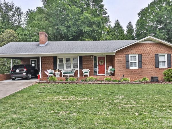 167 Speas Avenue, Boonville, NC 27011