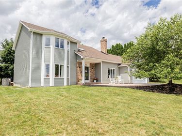 29 Ironwood Drive, Fairport, NY 14450