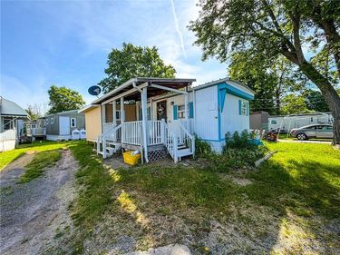 5839 Chili Riga Center Road , Unit E6, Churchville, NY 14428