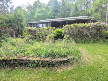 881 Thomson Cross , Delhi, NY 13753
