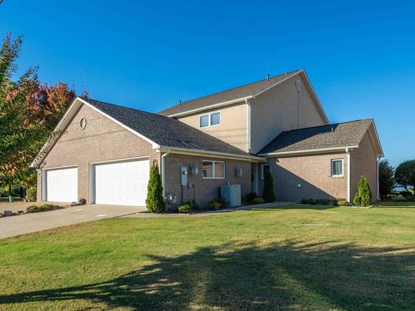 115 Mount Carmel Rd, Hot Springs, AR 71913