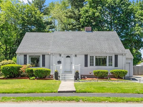 9 Oaklandvale Ave, Saugus, MA 01906