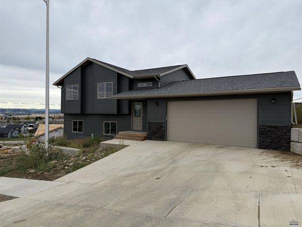 5336 SILVERTON ST, Rapid City, SD 57702