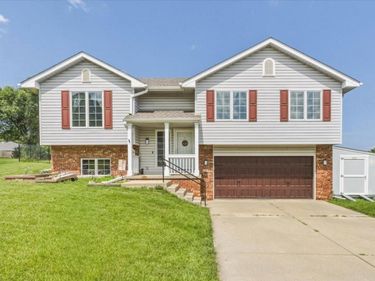 112 DODDS Circle, COUNCIL BLUFFS, IA 51503