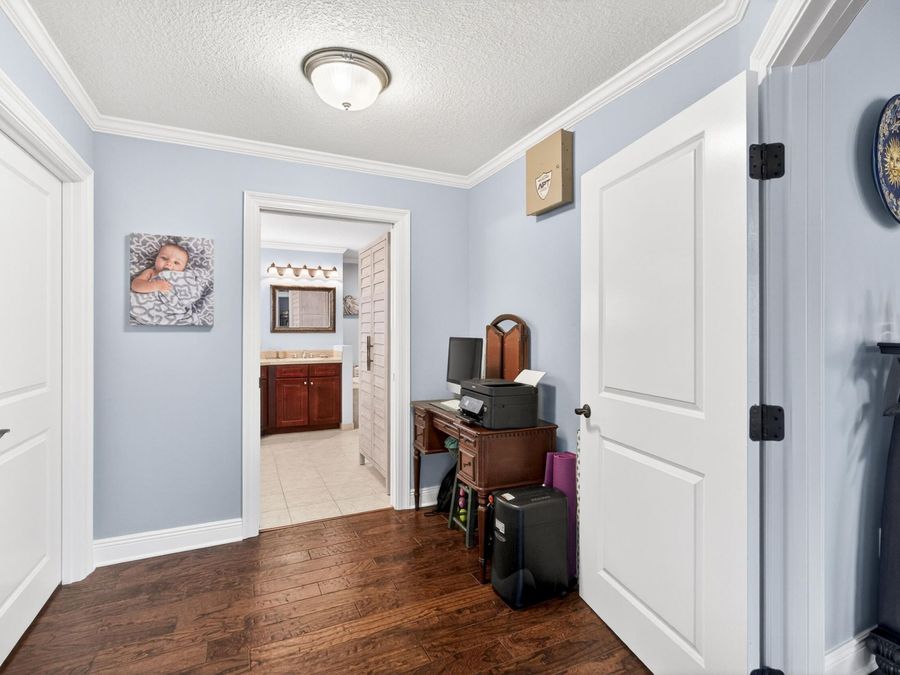 Property Image 28