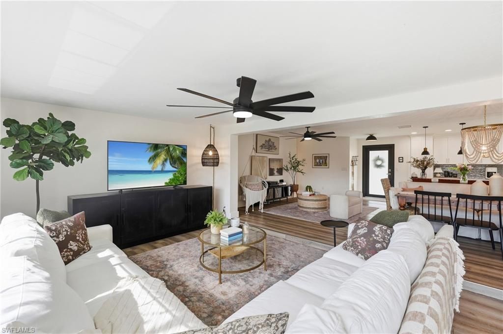 2835 SE 18th Ave, Cape Coral, FL 33904 Photo