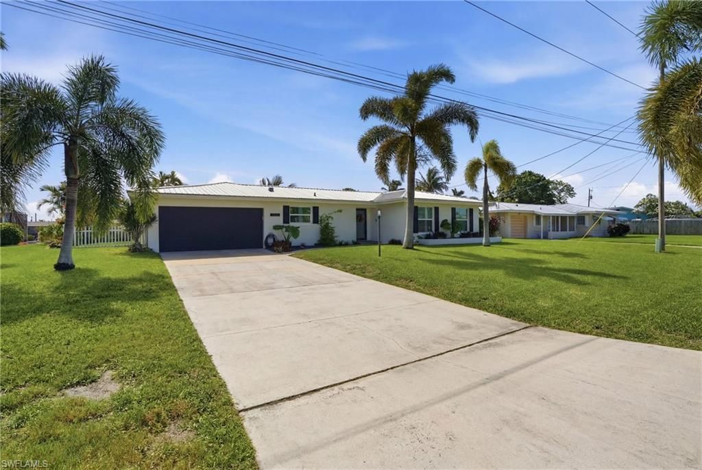 2835 SE 18th Ave, Cape Coral, FL 33904 Photo