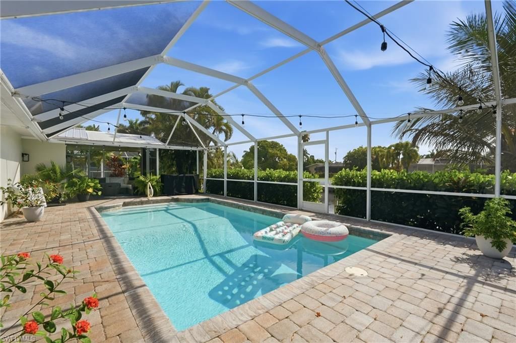 2835 SE 18th Ave, Cape Coral, FL 33904 Photo