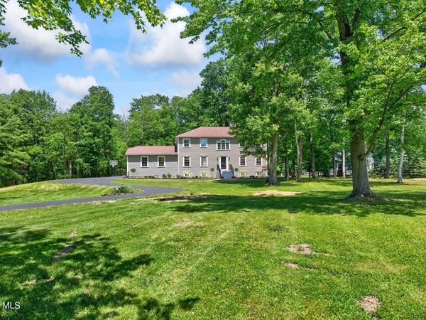 267 Bender Lane, Glenmont, NY 12077