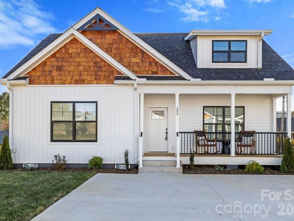 205 Southern Charm Road , Arden, NC 28704