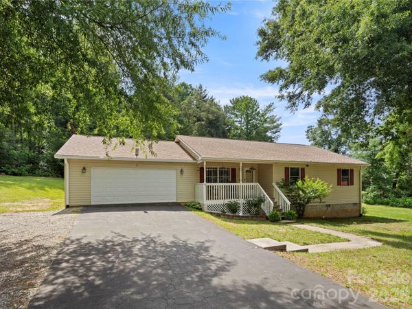 5 Harrison Hill Road , Swannanoa, NC 28778
