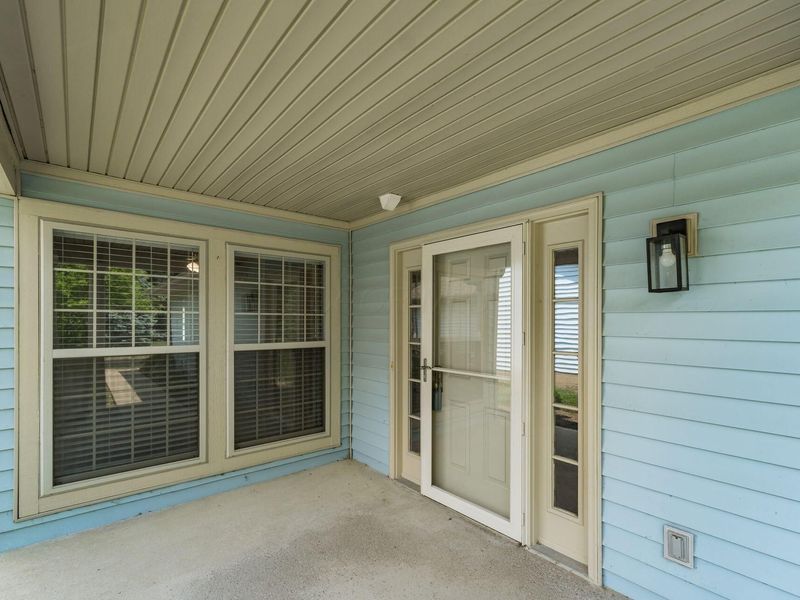 124 Oak Creek Place, Gahanna, OH 43230 Photo 5