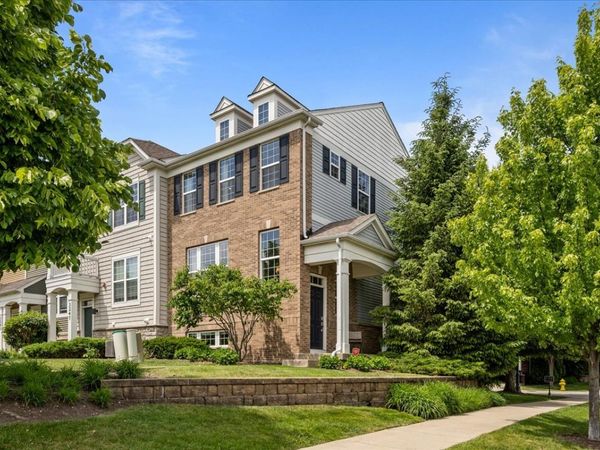 3249 Coral Lane , Glenview, IL 60026