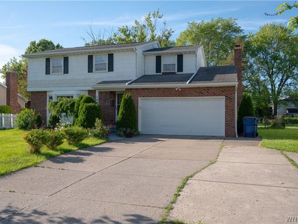 1042 Maple Road , Buffalo, NY 14221
