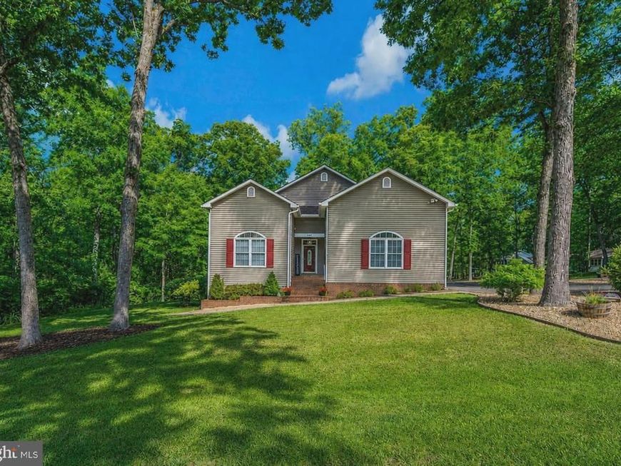 200 Monticello Circle, Locust Grove, VA 22508 Main Photo
