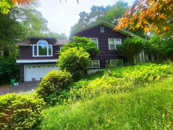 28 Colburn Drive, Poughkeepsie, NY 12603