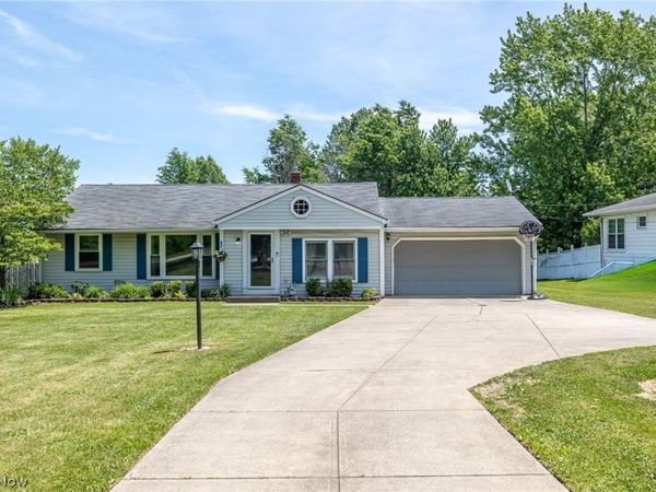 8073 W 130th Street , North Royalton, OH 44133