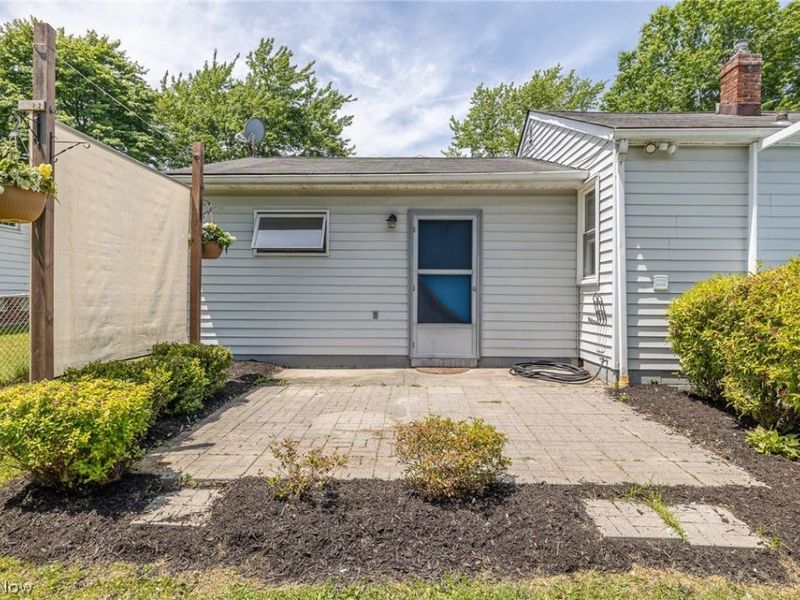 8073 W 130th Street, North Royalton, OH 44133 Photo 27