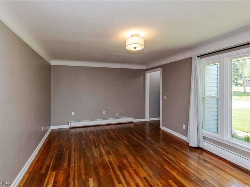 8073 W 130th Street, North Royalton, OH 44133 Photo 4