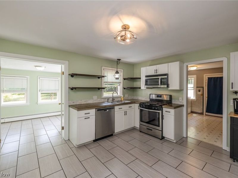 8073 W 130th Street, North Royalton, OH 44133 Photo 6
