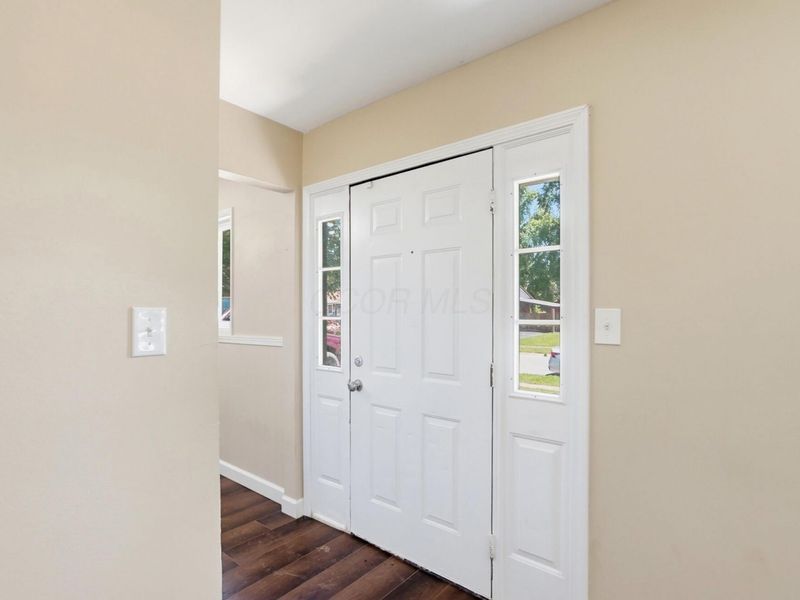 3559 Wyncote Road , Columbus, OH 43232 Photo 2
