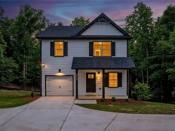 3573 Old Duckett Mill Road , Gainesville, GA 30506