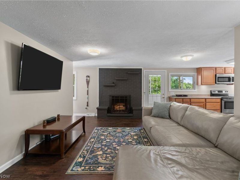 20 Pontiac Trail, Malvern, OH 44644 Photo 11