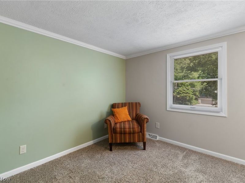 20 Pontiac Trail, Malvern, OH 44644 Photo 25