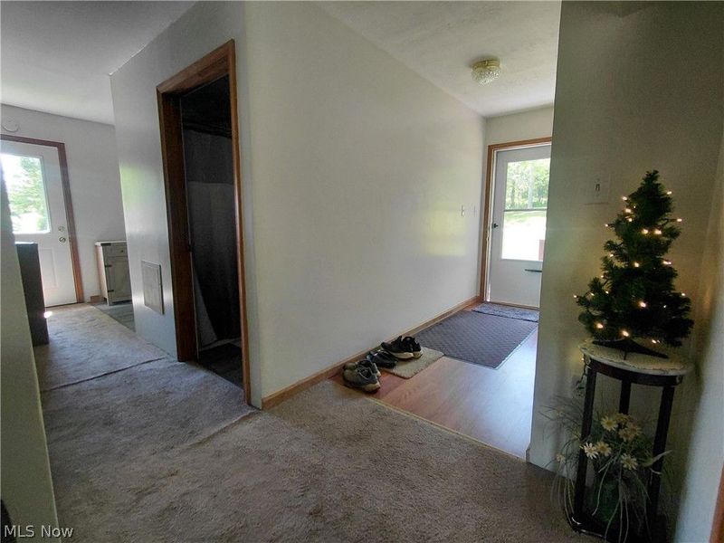 6136 Vo Ash Drive SW, Carrollton, OH 44615 Photo 6