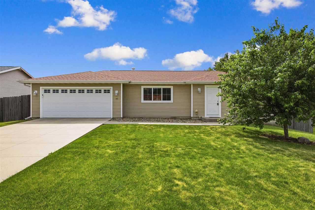250 S 21st Street Ct., Marion, IA 52302 Main Photo