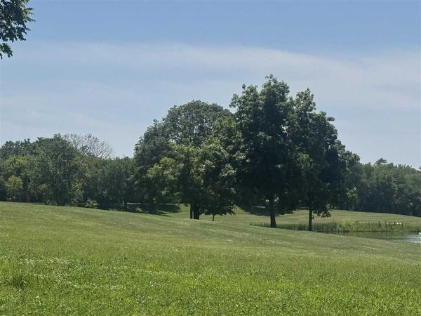 vacant lot Clark St, Sigourney, IA 52591