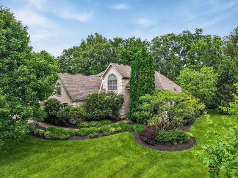 6218 Muirloch Court N, Dublin, OH 43017 Photo 2