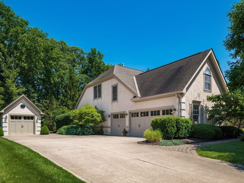 6218 Muirloch Court N, Dublin, OH 43017 Photo 3