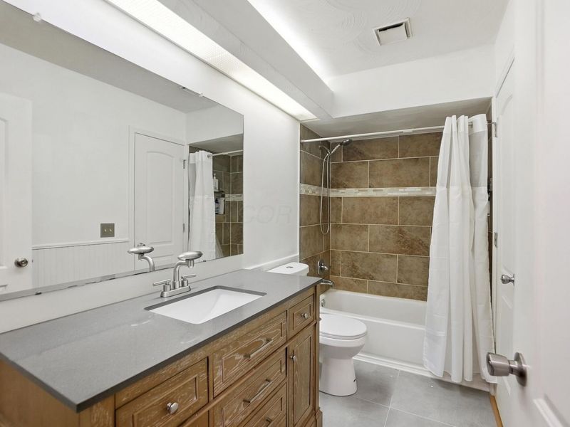7567 Tenbury Drive , Dublin, OH 43017 Photo 44